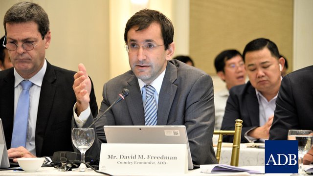 ADB រក្សាព្យាករណ៍របស់ខ្លួននៅដដែលថា សេដ្ឋកិច្ចកម្ពុជានៅឆ្នាំ២០២០នេះនឹងធ្លាក់ចុះ -៤% (រូបភាព៖ ADB)