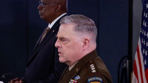 ប្រមុខមេទ័ពផុតលេខរបស់សហរដ្ឋអាមេរិក និងរុស្ស៊ីជួបពិភាក្សាតាមទូរស័ព្ទ រូបភាព រ៉យទ័រ