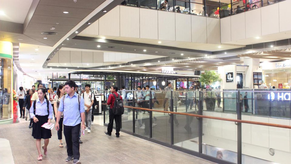 ផ្សារអ៊ីអន