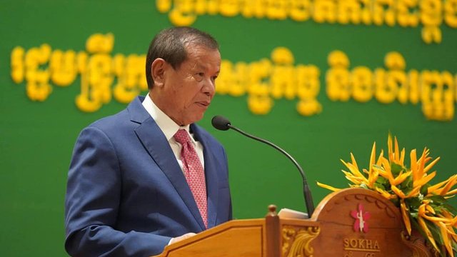 ឯកឧត្តម ថោង ខុន រដ្ឋមន្រ្តីក្រសួងទេសចរណ៍