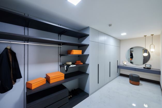 រកឯណាបានខុនដូប្រណីត បំពាក់គ្រឿងសង្ហារឹមហើយស្រាប់   មានត្រឹម១០% អាចចូលនៅបានភ្លាម