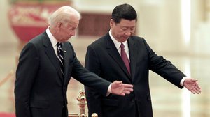 រូបភាពឯកសារ៖ កាលលោក Joe Biden នៅជាអនុប្រធានាធិបតីអាមេរិករដ្ឋការលោក Barack Obama និងលោក Xi Jinping