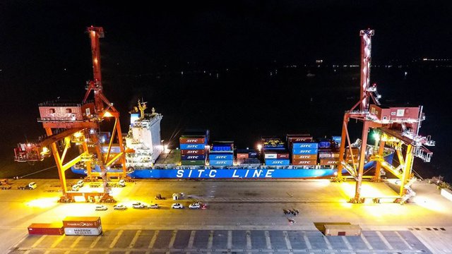 ក្រសួងការងារ៖ រោងចក្រដែលបានបិទ អាចនឹងបើកឡើងវិញ ក្រោយនាវាដឹកជញ្ជូនវត្ថុធាតុដើមពីចិនមកដល់កម្ពុជា៧គ្រឿង