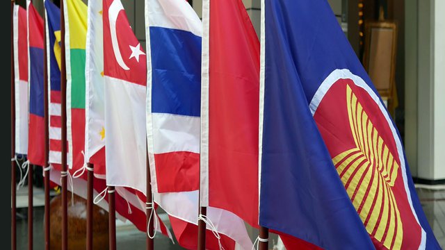 ក្រុមបណ្ដាប្រទេសនៅតំបន់អាស៊ាន ត្រូវបានធនាគារអភិវឌ្ឍន៍អាស៊ីព្យាករទម្លាក់កំណើនសេដ្ឋកិច្ច