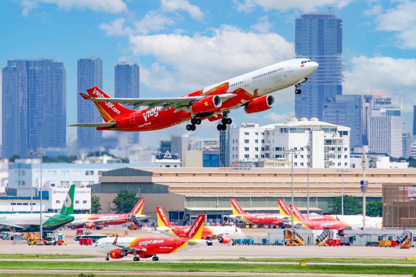 A Vietjet aircraft is taking off