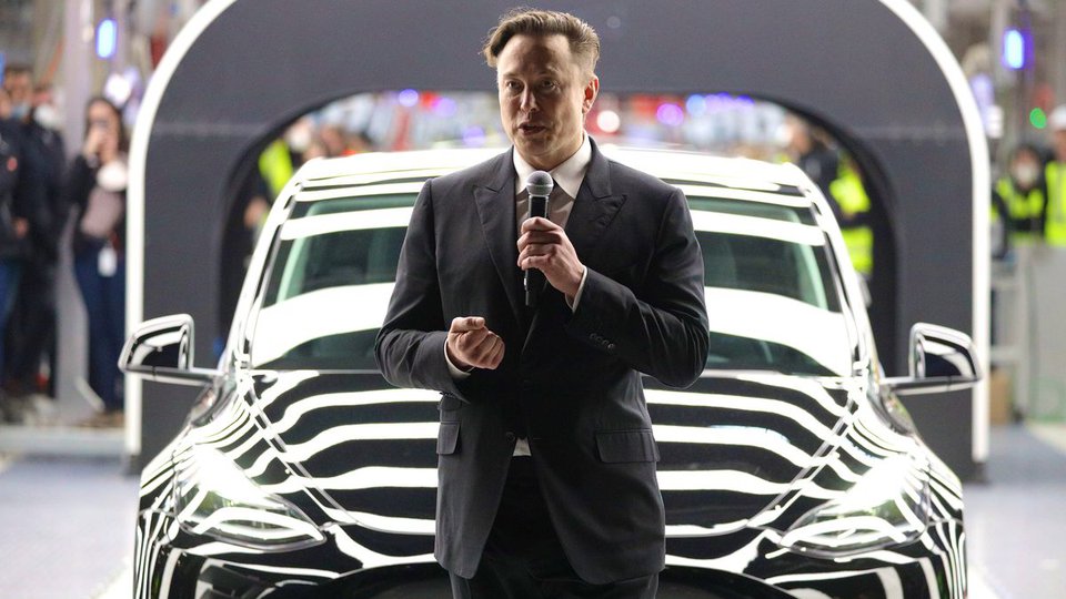 ទ្រព្យសម្បត្តិ និងចំនួនមហាសេដ្ឋីពិភពលោកថយចុះ ខណៈលោក Elon Musk នៅតែឈរតំណែងលេខ១