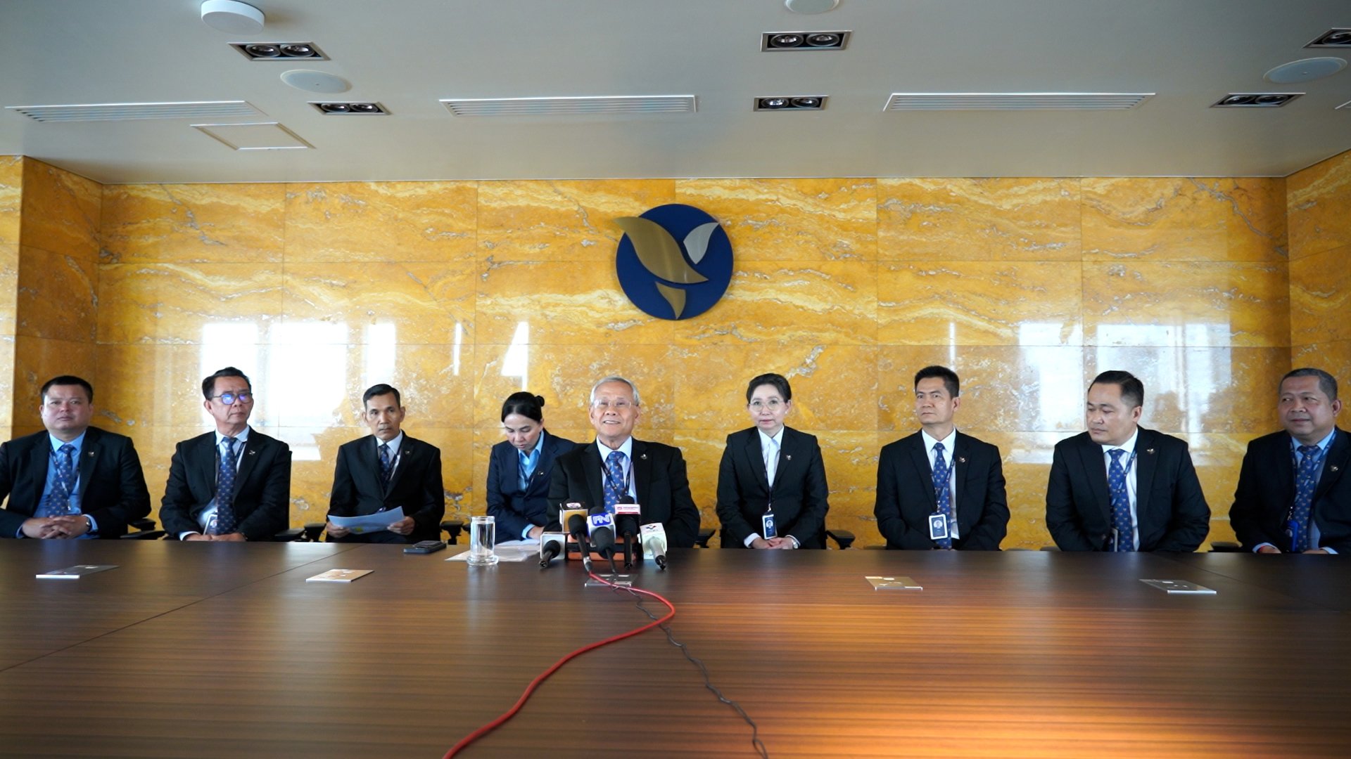 Final.01_47_46_16.Still002