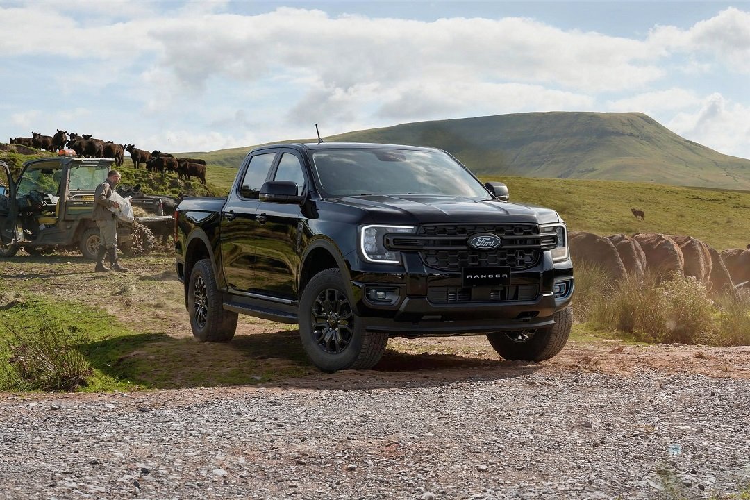 MY26.5-ford-ranger-sport-agate-black-front