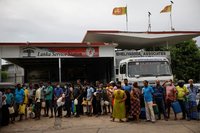 Sri lanka no fuel