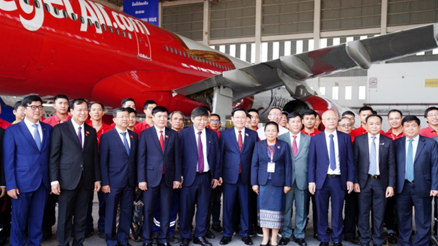 ក្រុមហ៊ុន Vietjet បង្ហាញរបាយការណ៍ពីកំណើនប្រាក់ចំណូលប្រចាំឆ្នាំ ចំនួន ២,៥៥ ពាន់លានដុល្លារ ដែលបានក្លាយជាចំណុចដ៏លេចធ្លោរនៃឧស្សាហកម្មពិភពលោក
