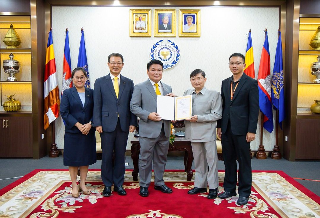 _with_Ministry_of_Labour_and_Vocational_Training_2