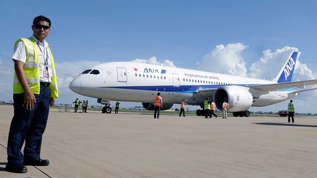 ៥​ឆ្នាំ​ទៅ​ខាង​មុខ កម្ពុជា​ត្រូវការ​អ្នក​បើក​បរ​យន្តហោះ​យ៉ាង​ហោច ៦០នាក់​បន្ថែម​ទៀត ខណៈ​បច្ចុប្បន្ន មាន​២០​នាក់​ហើយ។ រូបភាព៖ ហេង ភារម្យ