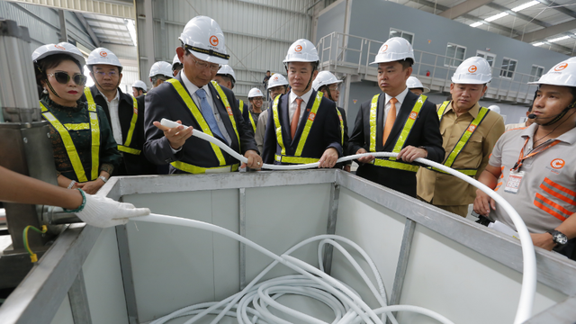 រោងចក្រដ៏ធំ១ទៀត របស់ក្រុមហ៊ុនជីបម៉ុង បានបើកសម្ពោធហើយ លើផ្ទៃដីជាង១១ហិចតា!