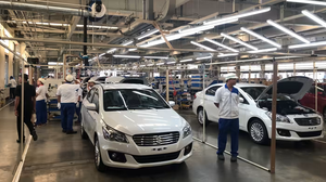 ក្រុមហ៊ុនផលិតរថយន្ត Suzuki របស់ប្រទេសជប៉ុនបានផ្អាកការផលិតរថយន្តនៅរោងចក្រចំនួន២នៅក្នុងប្រទេសមីយ៉ាន់ម៉ា