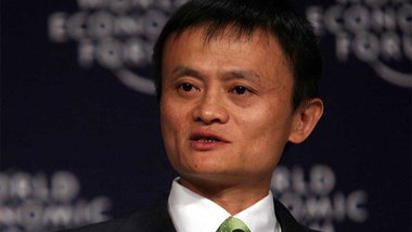 លោក Jack Ma ស្ថាបនិក និង​ប្រធាន​ក្រុមហ៊ុន​លក់​ទំនិញ​លើ​អ៊ិនថឹណិត Alibaba Group។ រូបថត Wikipedia