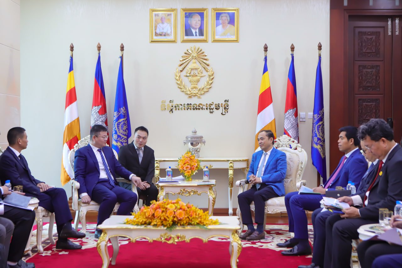 ឧបនាយករដ្ឋមន្ត្រីប្រចាំការ វង្សី វិស្សុត
