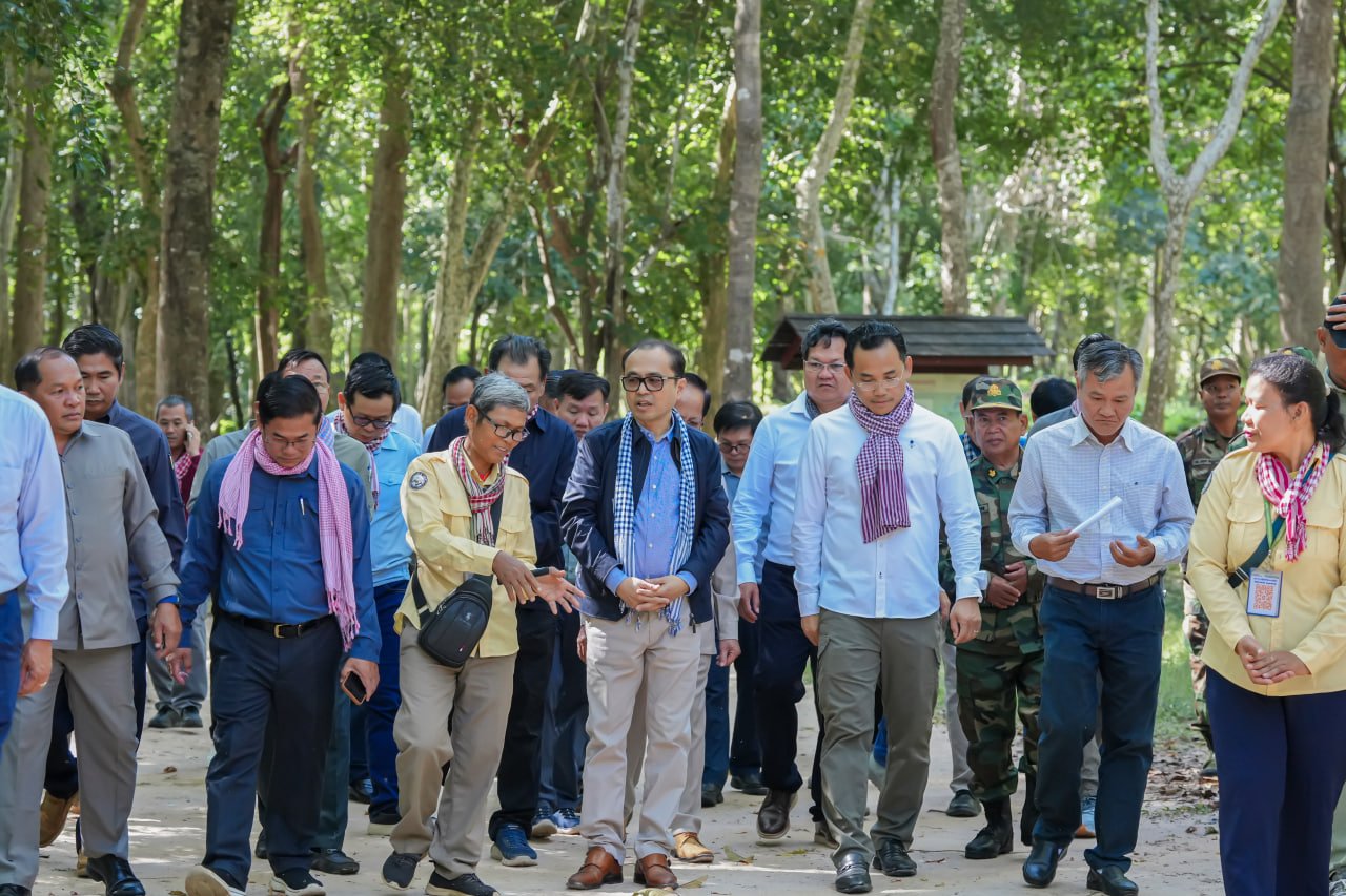 ឯកឧត្តមឧបនាយករដ្ឋមន្ត្រីប្រចាំការ វង្សី វិស្សុត