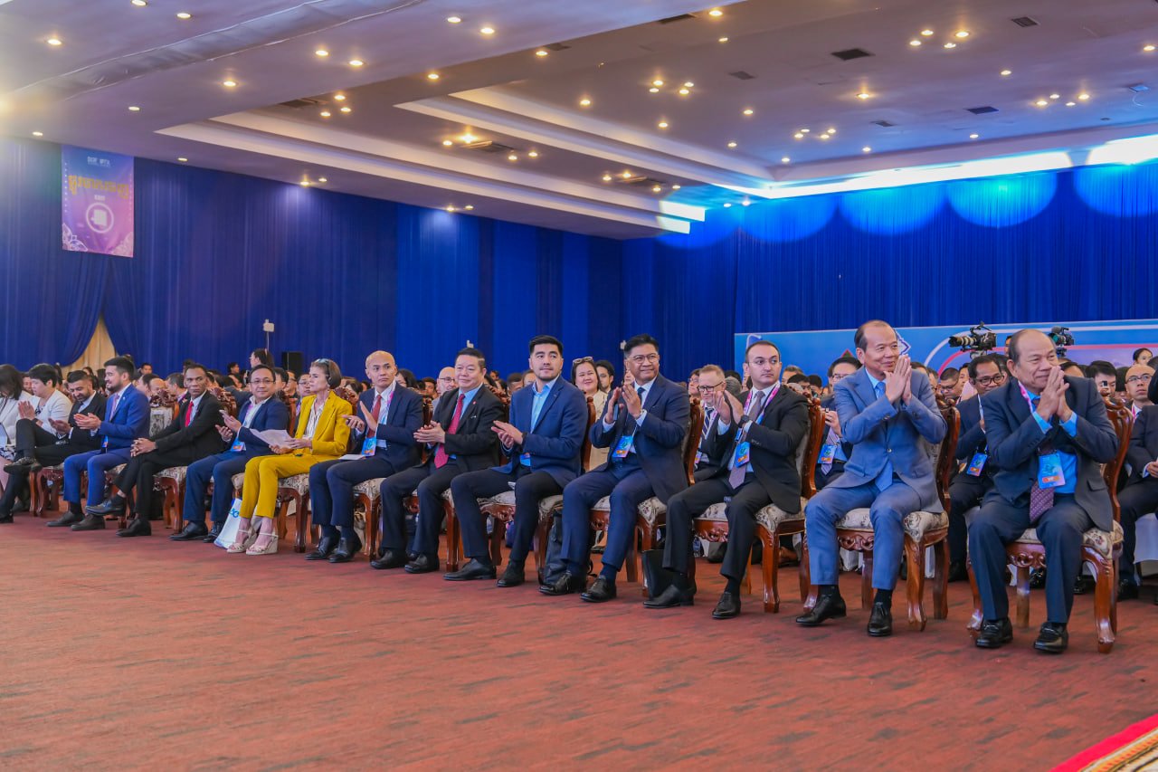 ឯកឧត្តមឧបនាយករដ្ឋមន្ត្រីប្រចាំការ វង្សី វិស្សុត