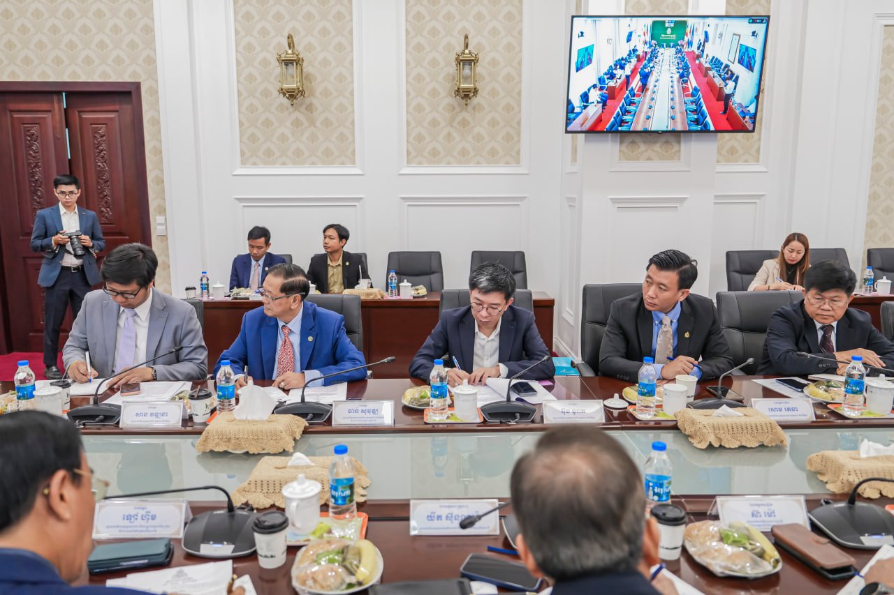 ឯកឧត្តមឧបនាយករដ្ឋមន្ត្រីប្រចាំការ វង្សី វិស្សុត