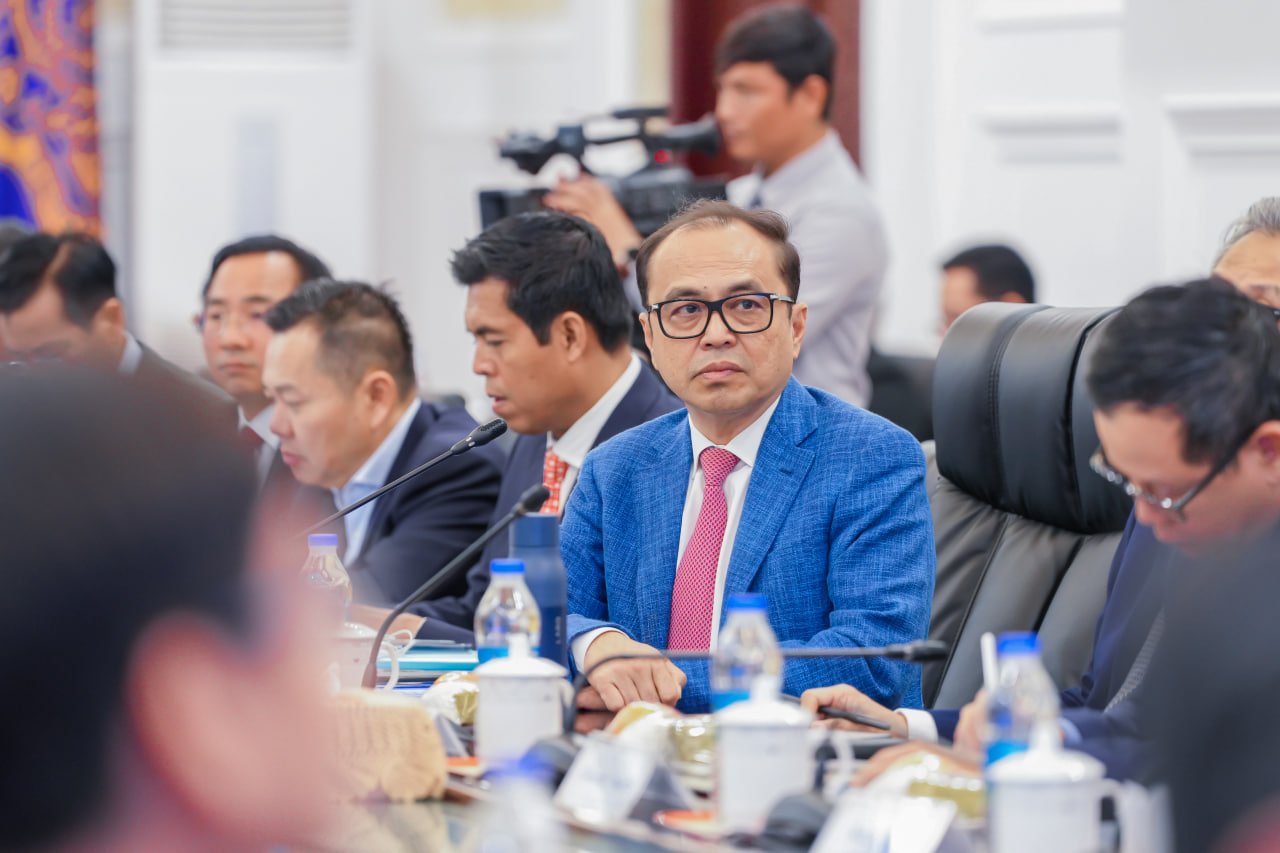 ឯកឧត្តមឧបនាយករដ្ឋមន្ត្រីប្រចាំការ វង្សី វិស្សុត