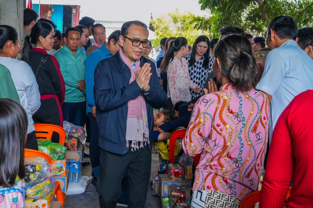 ឯកឧត្តមឧបនាយករដ្ឋមន្រ្តីប្រចាំការ វង្សី វិស្សុត