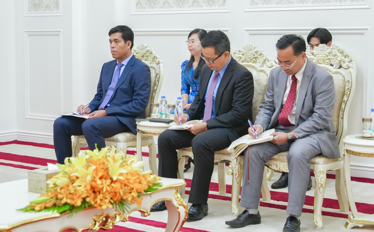 ឯកឧត្តមឧបនាយករដ្ឋមន្ត្រីប្រចាំការ វង្សី វិស្សុត