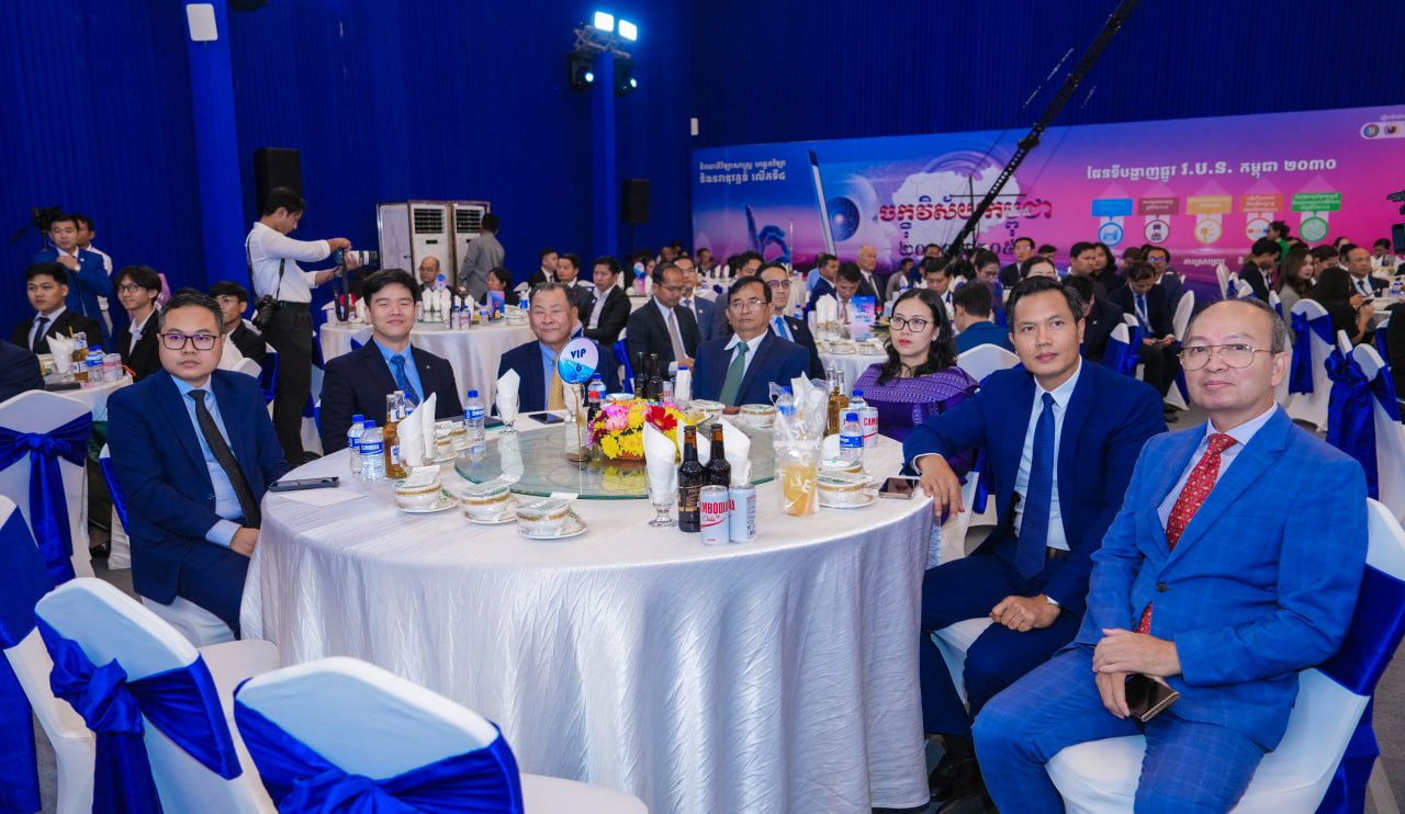 ឯកឧត្តមឧបនាយករដ្ឋមន្រ្តីប្រចាំការ វង្សី វិស្សុត