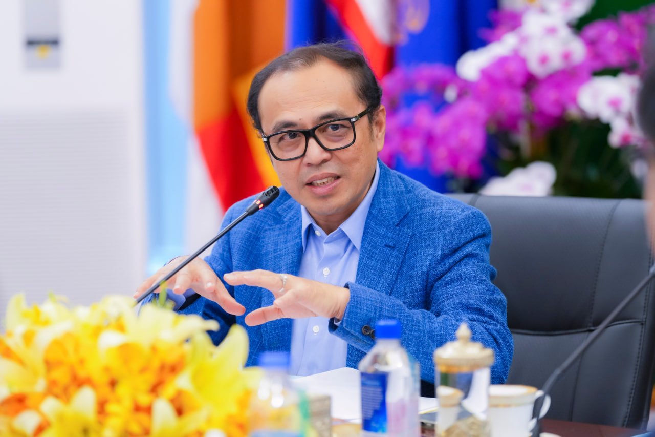 ឯកឧត្តមឧបនាយករដ្ឋមន្ត្រីប្រចាំការ វង្សី វិស្សុត