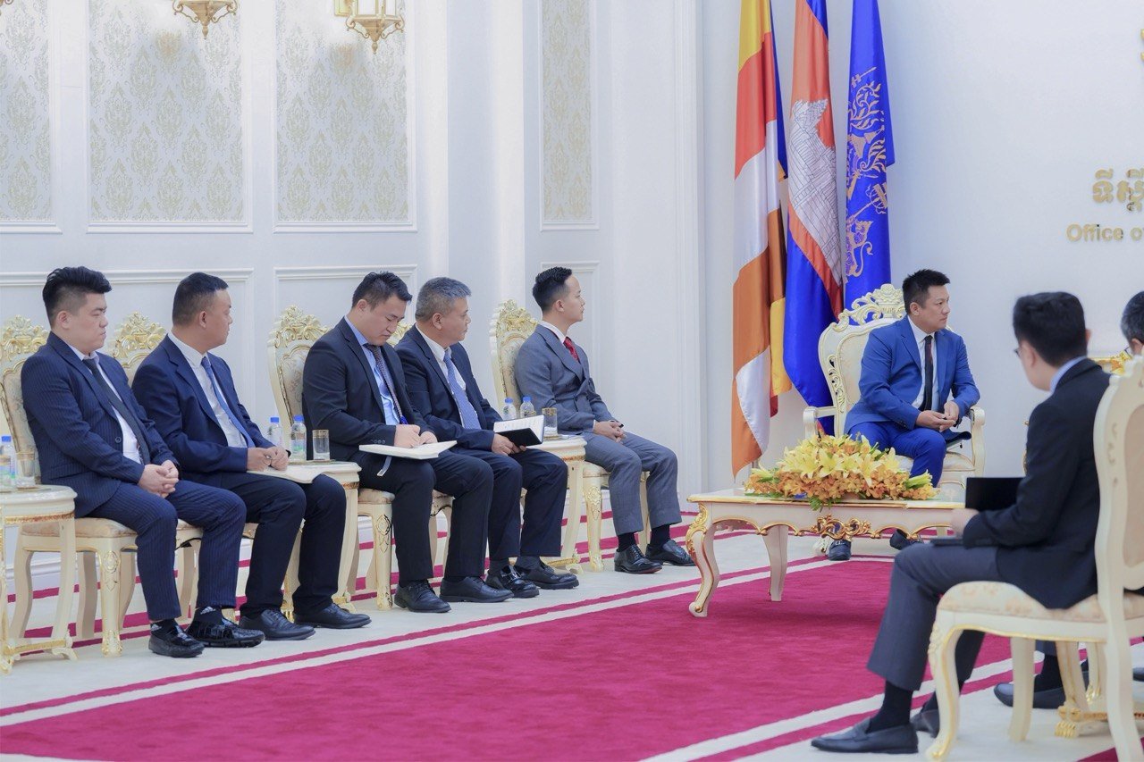 ឯកឧត្តមឧបនាយករដ្ឋមន្ត្រីប្រចាំការ វង្សី វិស្សុត
