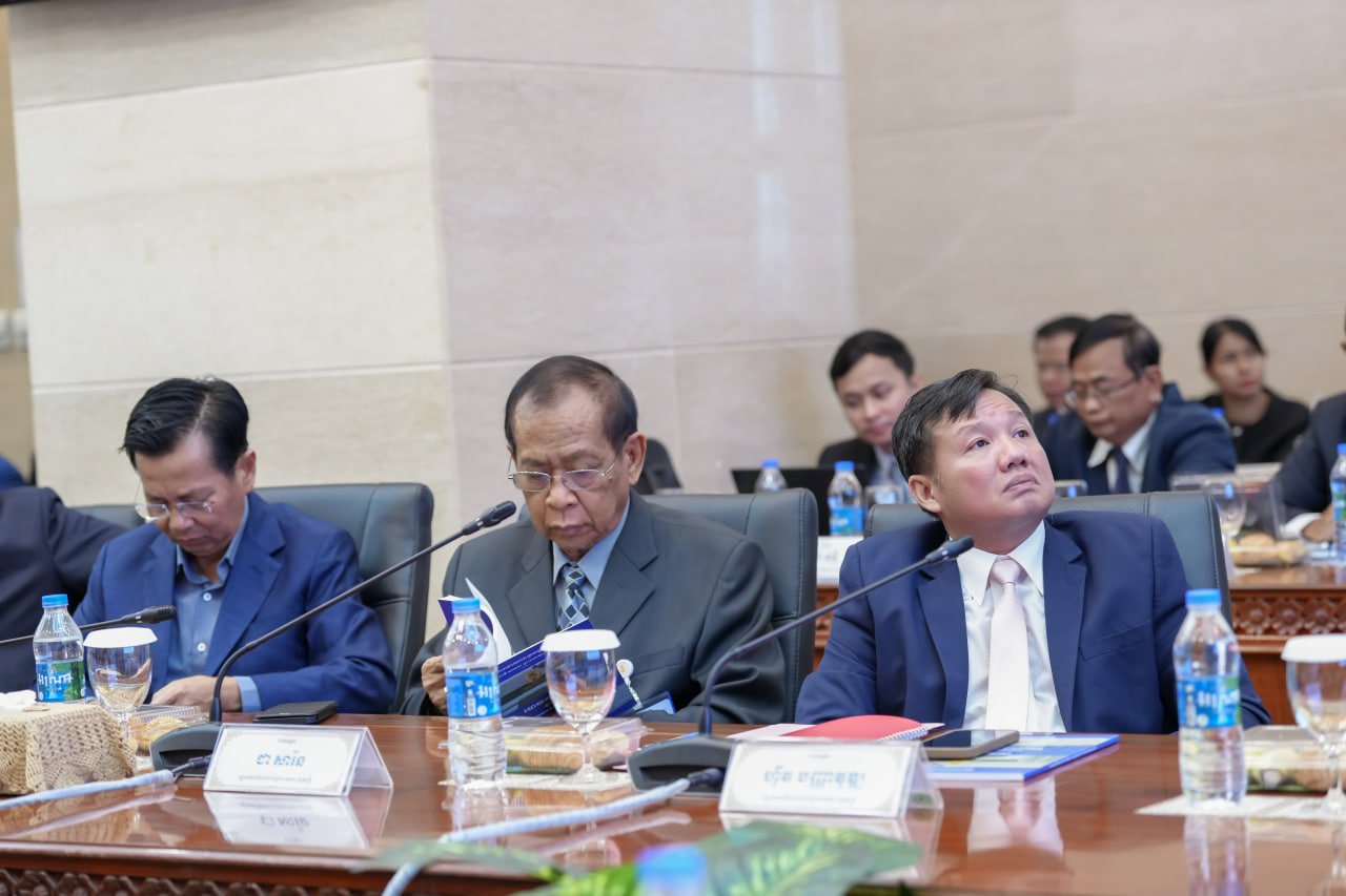 ឯកឧត្តមឧបនាយករដ្ឋមន្រ្តីប្រចាំការ វង្សី វិស្សុត