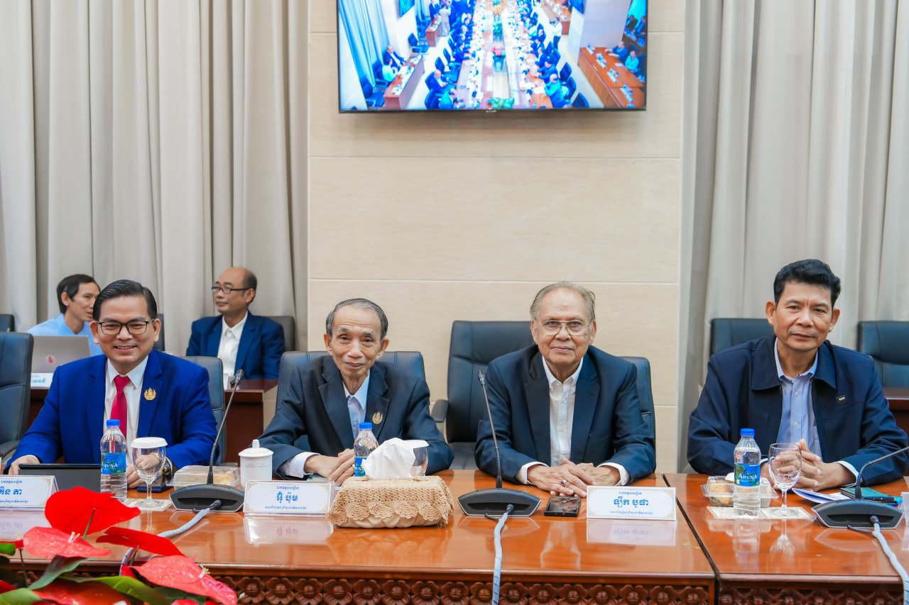 ឯកឧត្តមឧបនាយករដ្ឋមន្រ្តីប្រចាំការ វង្សី វិស្សុត