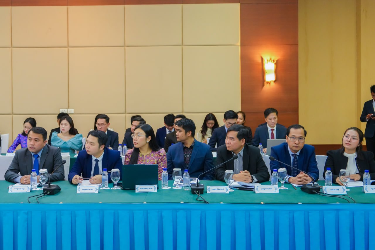 ឯកឧត្តមឧបនាយករដ្ឋមន្រ្តីប្រចាំការ វង្សី វិស្សុត