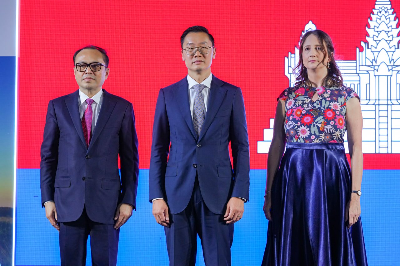 ឯកឧត្តមឧបនាយករដ្ឋមន្រ្តីប្រចាំការ វង្សី វិស្សុត