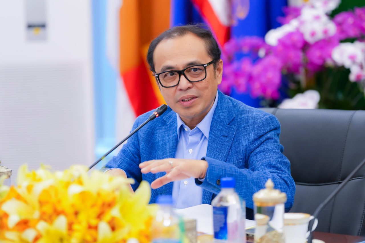 ឯកឧត្តមឧបនាយករដ្ឋមន្ត្រីប្រចាំការ វង្សី វិស្សុត