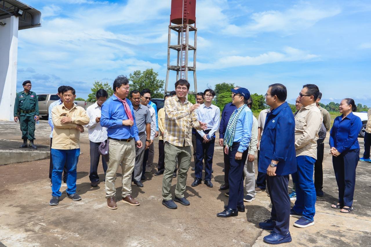 ឯកឧត្តមឧបនាយករដ្ឋមន្រ្តីប្រចាំការ វង្សី វិស្សុត