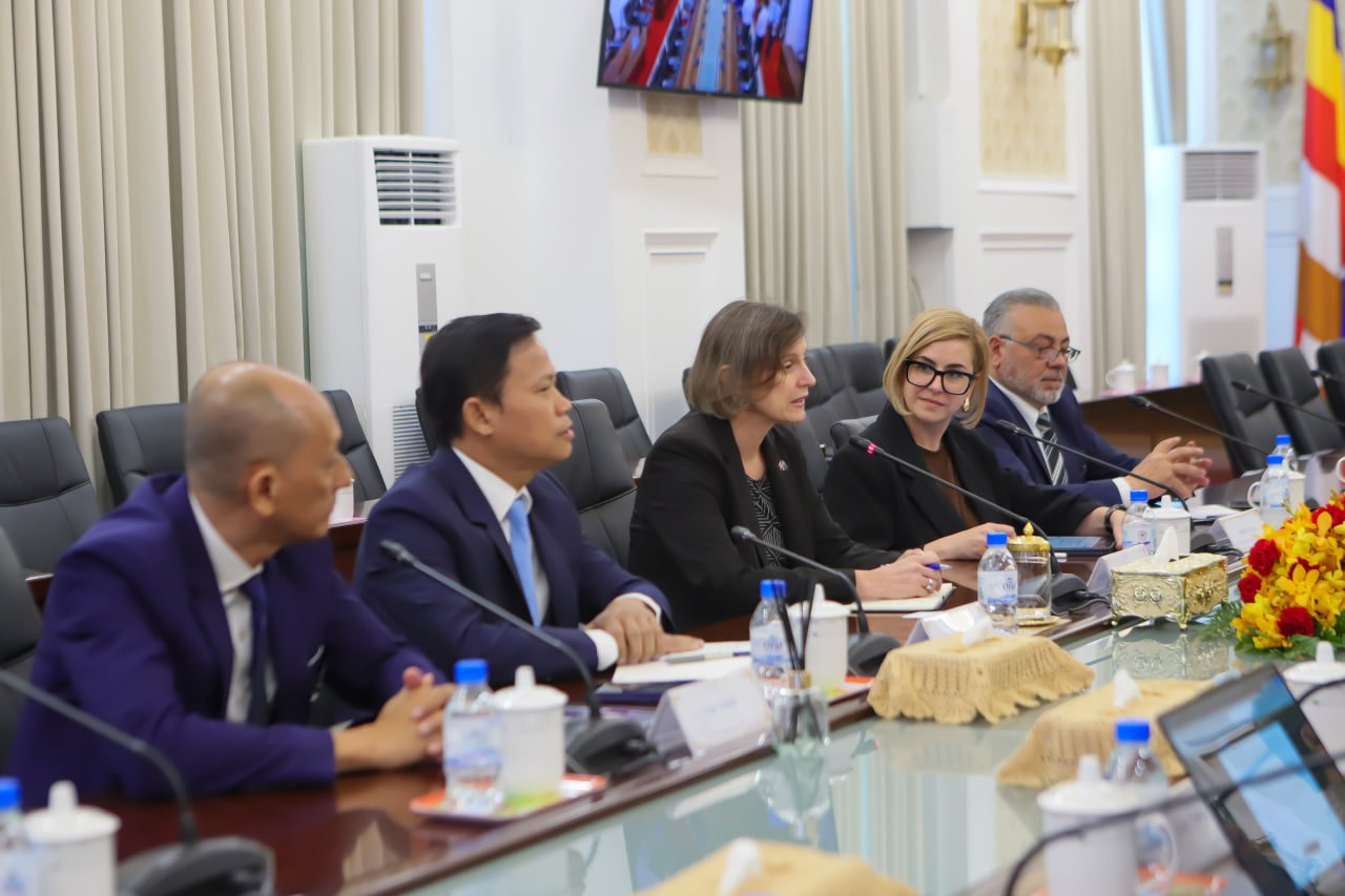 ឯកឧត្តមឧបនាយករដ្ឋមន្ត្រីប្រចាំការ វង្សី វិស្សុត