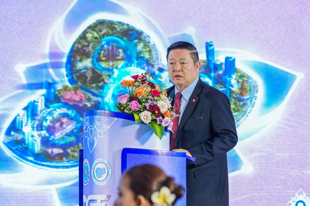 ឯកឧត្តមឧបនាយករដ្ឋមន្ត្រីប្រចាំការ វង្សី វិស្សុត