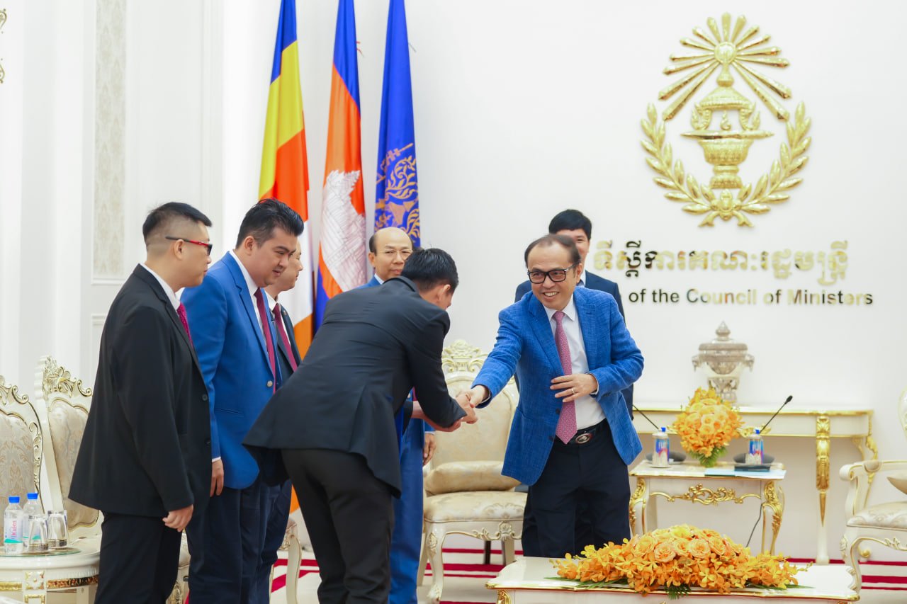 ឧបនាយករដ្ឋមន្ត្រីប្រចាំការ វង្សី វិស្សុត