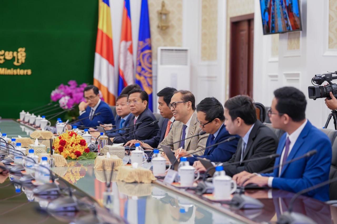 ឯកឧត្តមឧបនាយករដ្ឋមន្ត្រីប្រចាំការ វង្សី វិស្សុត