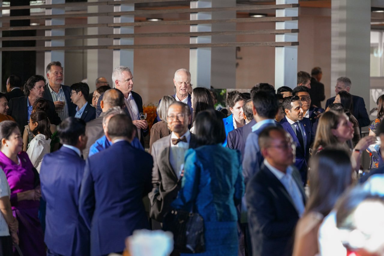 ឯកឧត្តមឧបនាយករដ្ឋមន្រ្តីប្រចាំការ វង្សី វិស្សុត