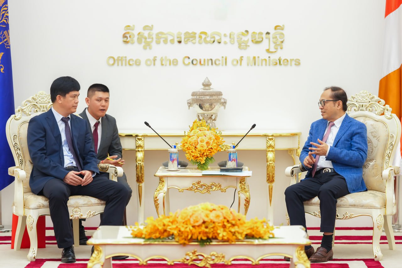 ឧបនាយករដ្ឋមន្ត្រីប្រចាំការ វង្សី វិស្សុត