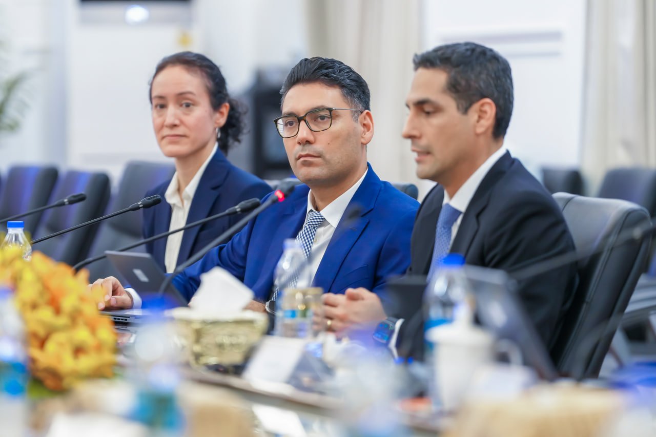 ឯកឧត្តមឧបនាយករដ្ឋមន្ត្រីប្រចាំការ វង្សី វិស្សុត