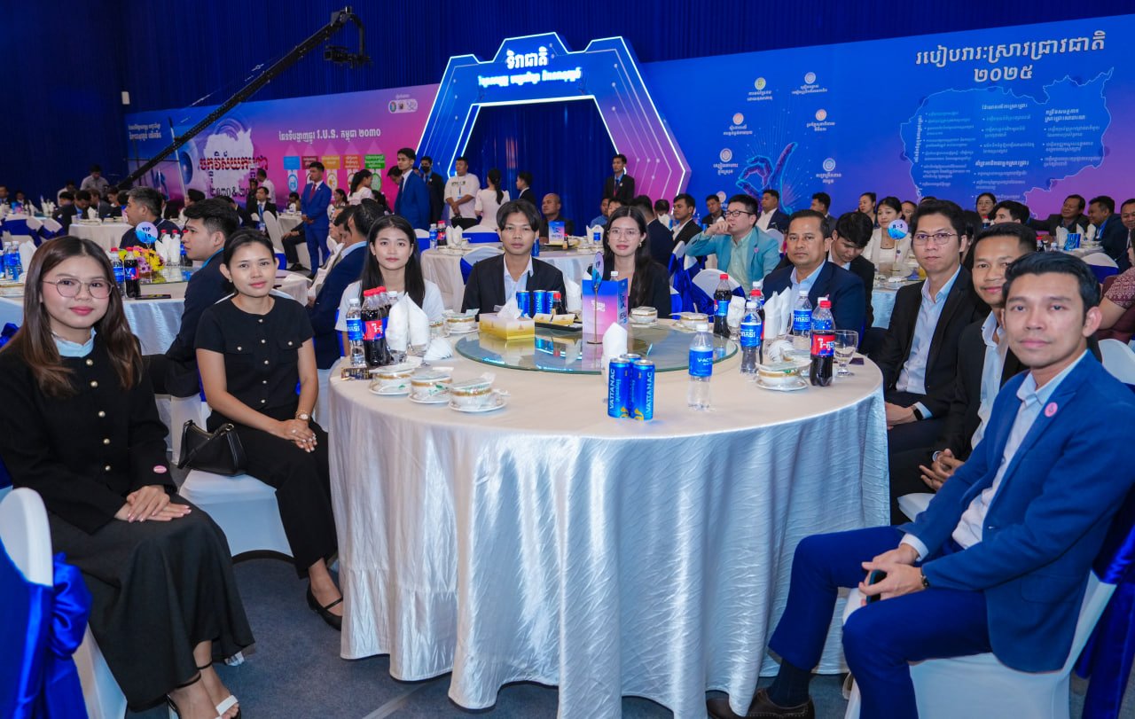 ឯកឧត្តមឧបនាយករដ្ឋមន្រ្តីប្រចាំការ វង្សី វិស្សុត