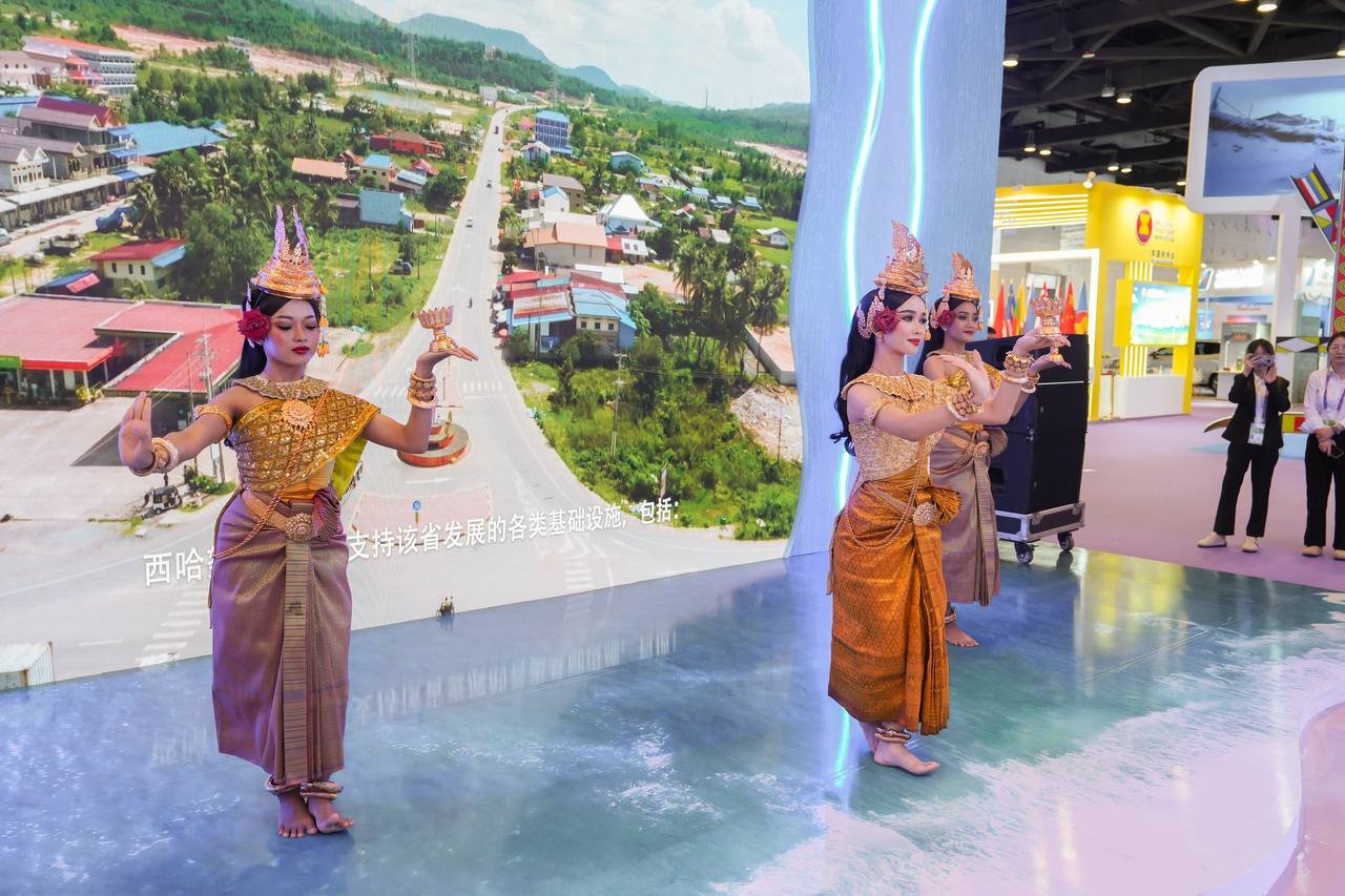 ឯកឧត្តមឧបនាយករដ្ឋមន្ត្រីប្រចាំការ វង្សី វិស្សុត