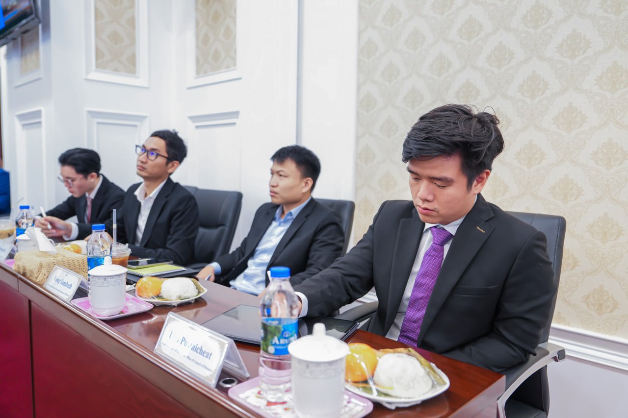 ឯកឧត្តមឧបនាយករដ្ឋមន្ត្រីប្រចាំការ វង្សី វិស្សុត