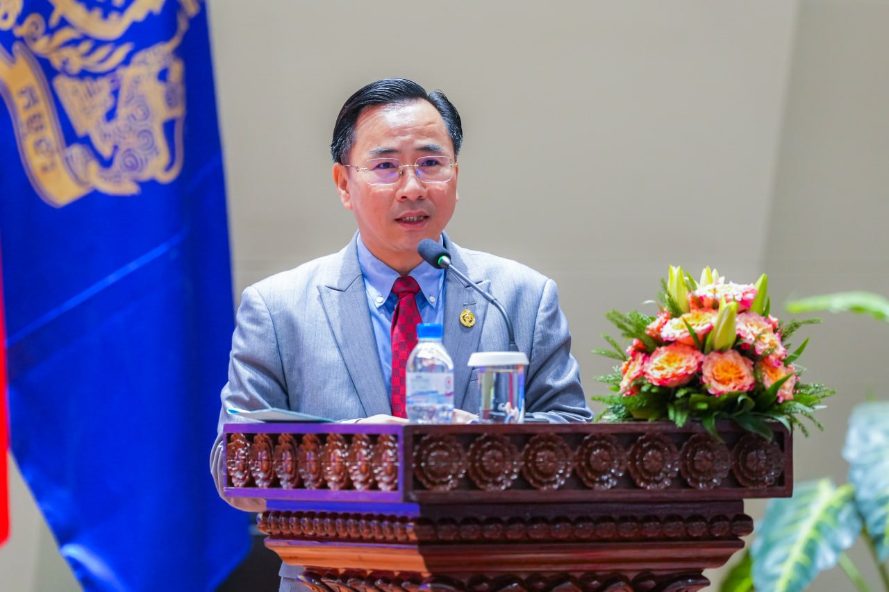 ឯកឧត្តមឧបនាយករដ្ឋមន្រ្តីប្រចាំការ វង្សី វិស្សុត