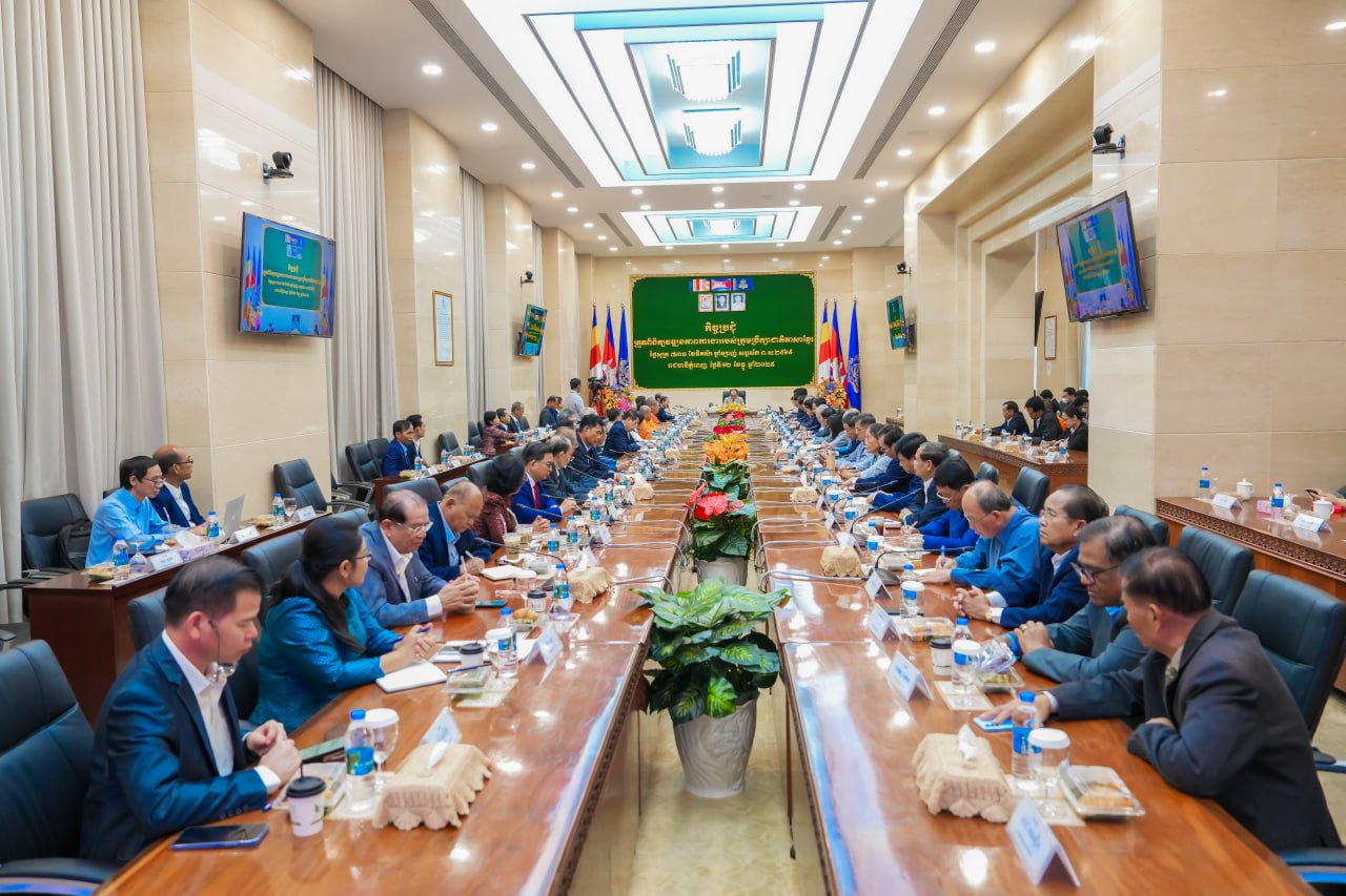 ឯកឧត្តមឧបនាយករដ្ឋមន្រ្តីប្រចាំការ វង្សី វិស្សុត