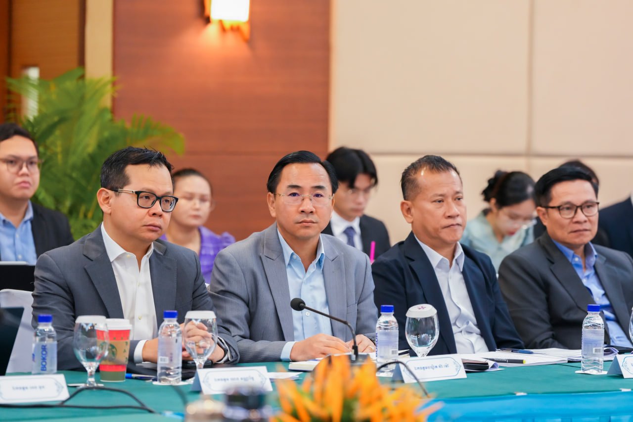 ឯកឧត្តមឧបនាយករដ្ឋមន្រ្តីប្រចាំការ វង្សី វិស្សុត