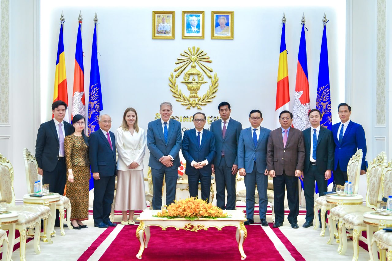 ឯកឧត្តមឧបនាយករដ្ឋមន្ត្រីប្រចាំការ វង្សី វិស្សុត