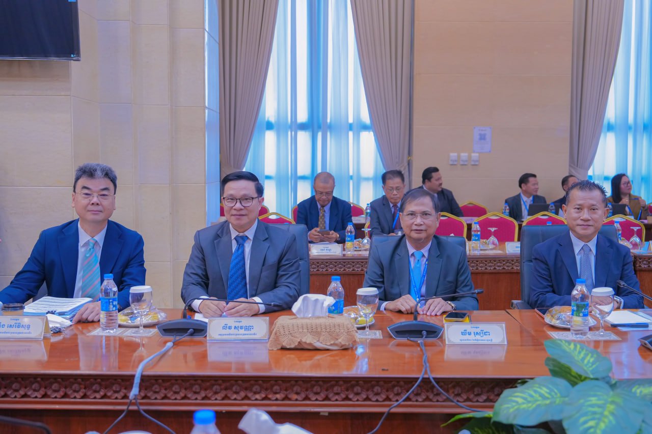 ឯកឧត្តមឧបនាយករដ្ឋមន្ត្រីប្រចាំការ វង្សី វិស្សុត